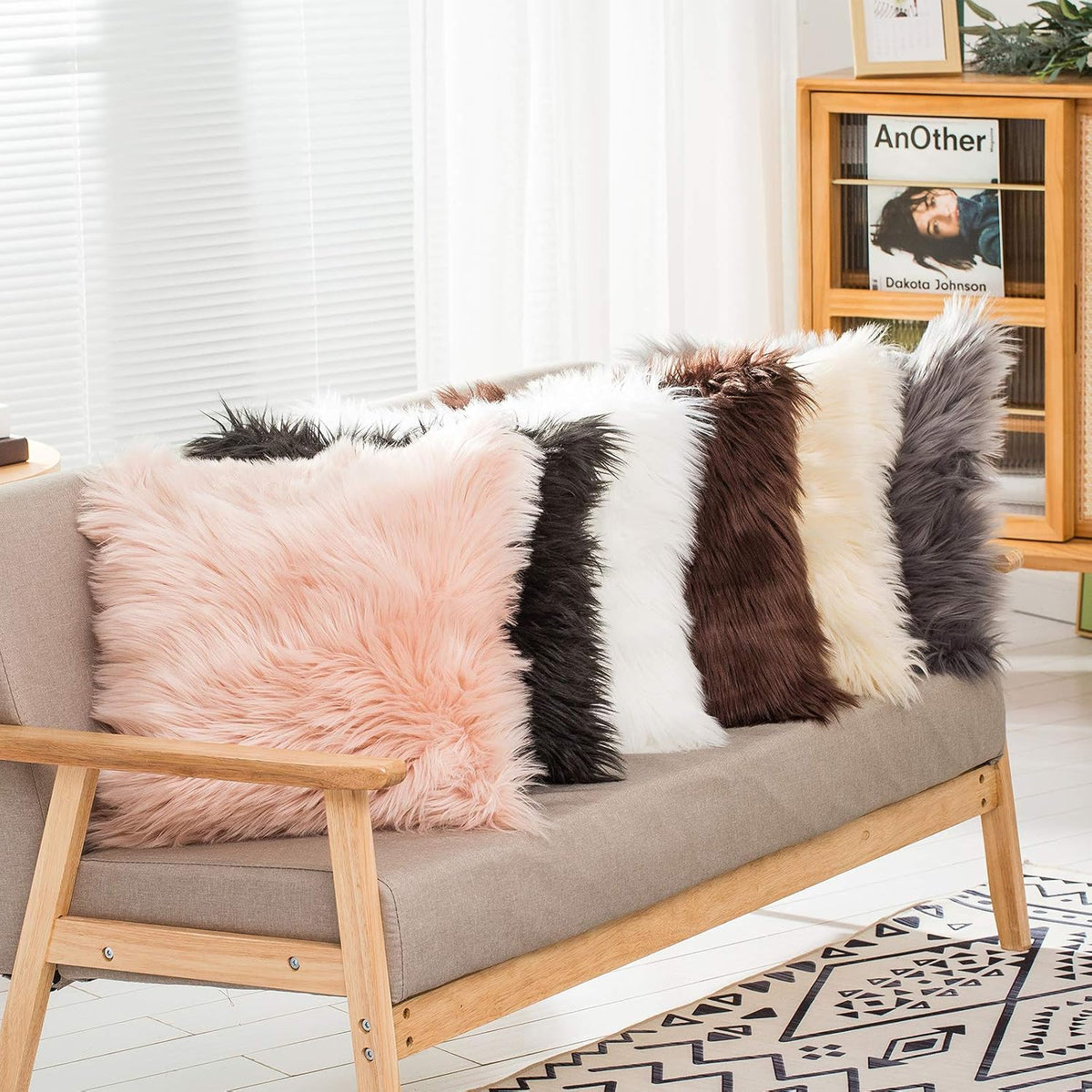 Set of 2 Decorative Faux Fur Throw Pillow Covers, White Fluffy Soft Fuzzy Square Cushion Cover Pillow Case for Sofa, Couch, Chair, Bed, Cafe, 18 X 18 Inches
